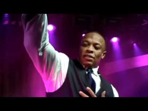 Dr. Dre, Snoop Dogg & FredWreck Grammy Performance