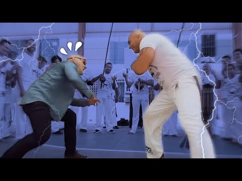 Old Man Capoeira Prank - Vovô jogando capoeira