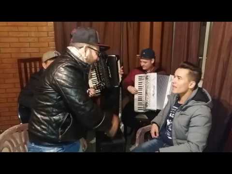 Yago e Santhiago - Eu Quero é Rolo