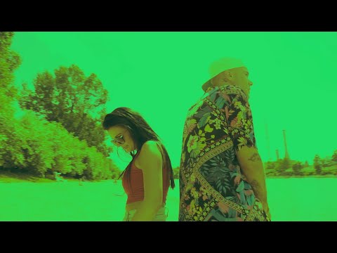 MC Ron - Ő mentett meg (Official Music Video)