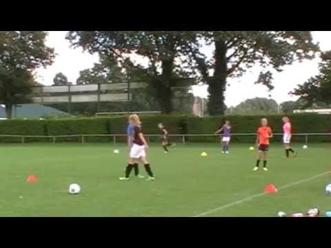 Klaas-Jan Huntelaar Foundation Kunstgrasveldje Sportclub Rekken