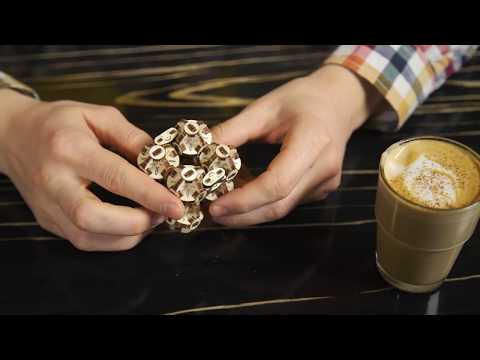 Ugears Flexi-Cubus model