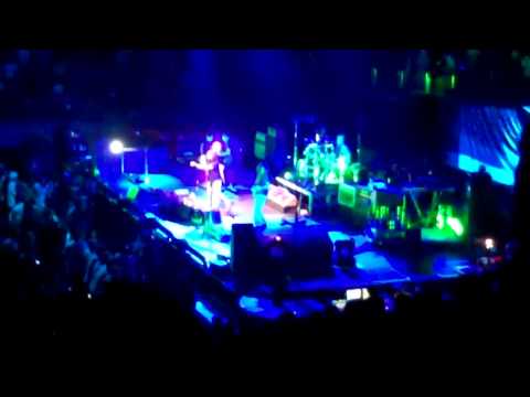Pearl Jam 05-20-2010 New York NY  Breakerfall Last Exit