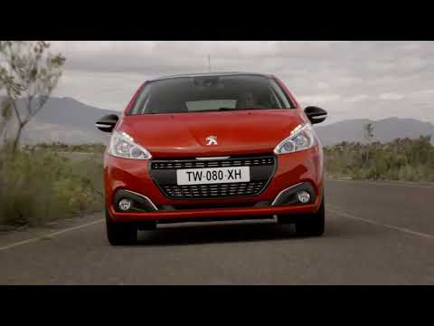 New Peugeot 208   Press Film