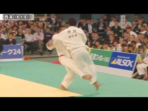 Earth-shattering foot sweep #shorts