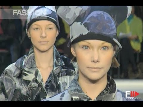 ISSEY MIYAKE Fall Winter 1996 1997 Paris - Fashion Channel