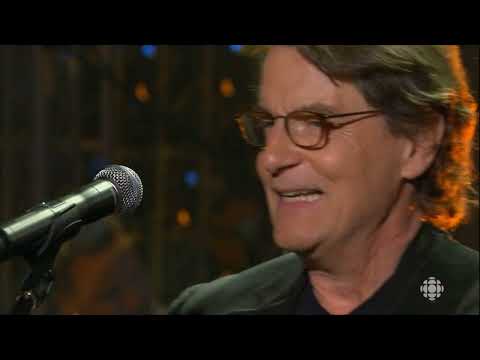 Videoclip de Partis pour rester (Live) — Francis Cabrel