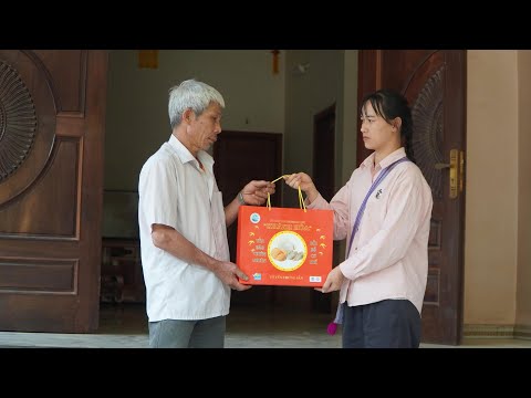 Good deed:The girl returned to visit the benefactor who taught her how to grow vegetables years ago.
