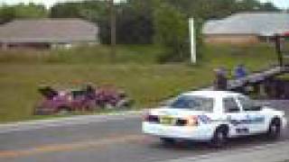 preview picture of video 'Accident on Eiland Blvd, Zephyrhills April 25, 2008'