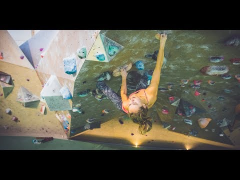 Margo Hayes tested at Café Kraft