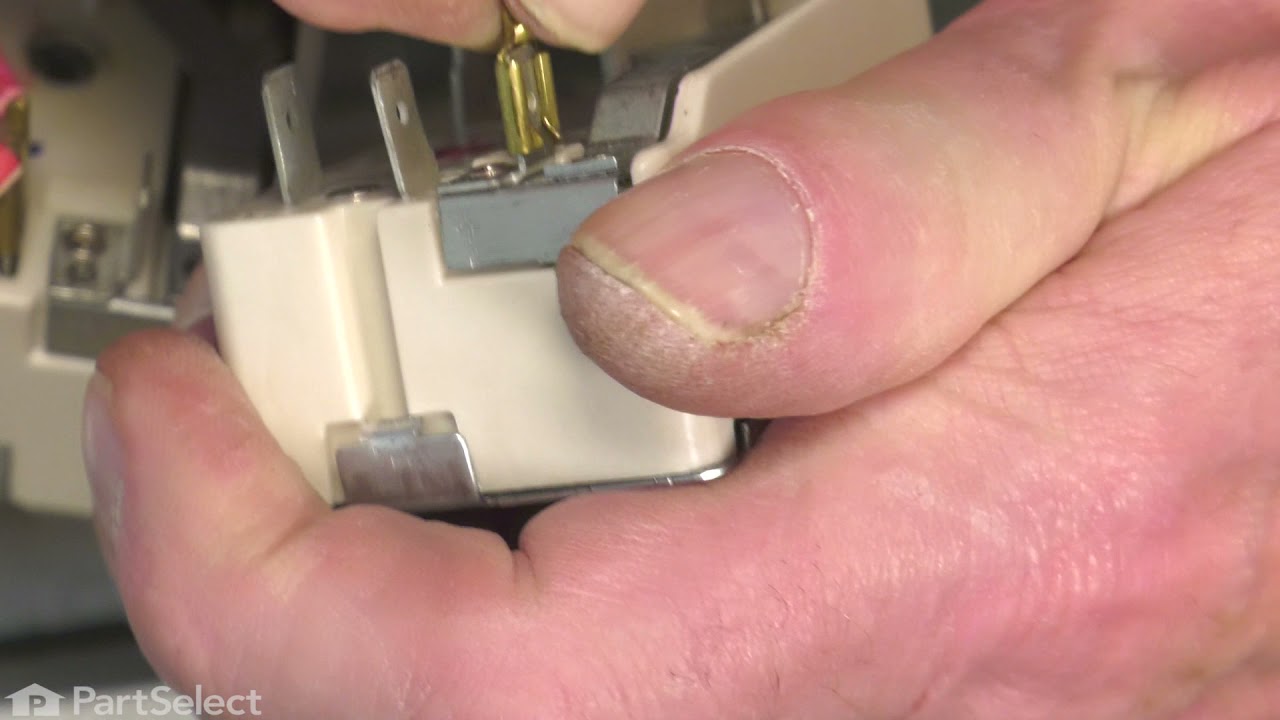 Replacing the Surface Burner Switch - 9 Inch