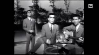 I Tokens "The lion sleeps tonight"