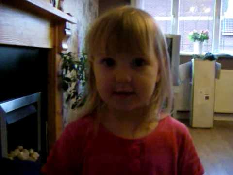 Alphabeat - Fantastic Six...Sung by Frankie Ness Age 3.