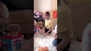 【TikTok】人妻、、、カワイイ?チラリ?