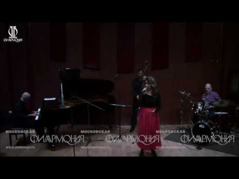 Kristina Kovalyova &  Jon Davis Trio - Moody's Mood For Love