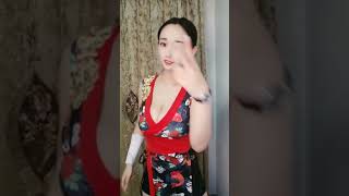 【おっぱい】乳揺れダンス tiktok #Shorts