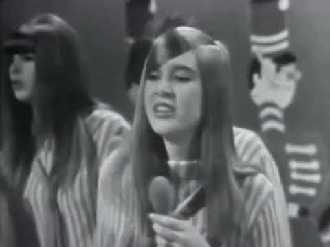 THE SHANGRI-LAS..."LONG LIVE OUR LOVE"..HULLABALOO 65