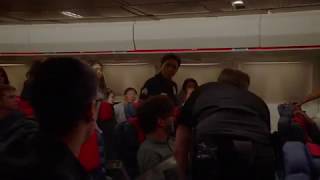 Extrait VO : Plane scene you are all Under Arrest