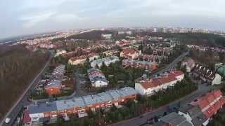 preview picture of video 'Zielona Góra, Osiedle Malarzy - panorama z wysokości 50 metrów'