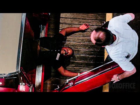 Die Geburt des Killer-Autos | Christine | German Deutsch Clip