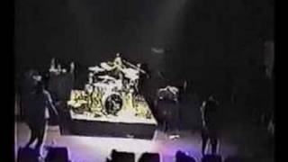 Rare - Blink 182 Waggy Live in 1998