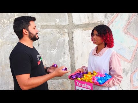 COLOQUEI UMA NOTA DE 200$ POR ENGANO, O QUE SERÁ QUE ELA FEZ? (Teste de honestidade)