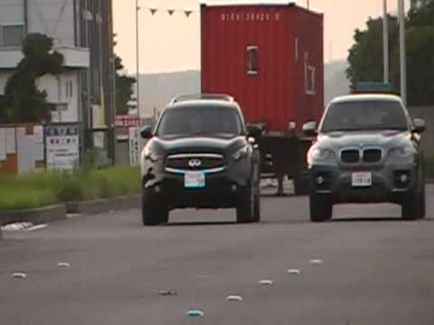 INFINITI FX50 and BMW X5