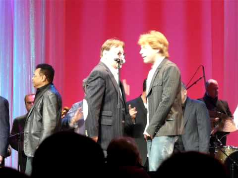 Jon Bon Jovi singing with Southside Johnny