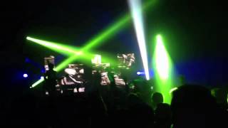 The Faint does "The Conductor"