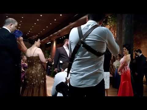 Preleção sobre a história do casal romântico