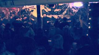 The Hounds Of Bastardville - Hit The Floor