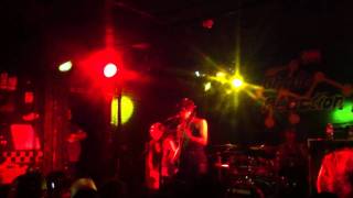 Kittie - Pussy Sugar (Live at Chain Reaction)