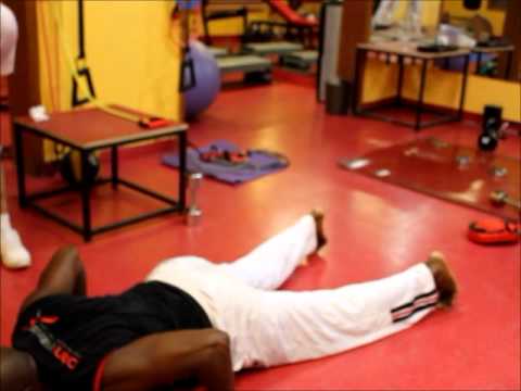 Explosive Diver Bomb Push Up