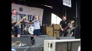 The Wonder Years - The Bastards, The Vultures, The Wolves Pt2. Warped Tour 2013 Ventura