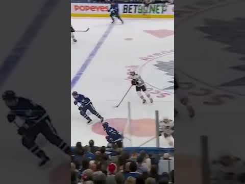 David Kampf Buries A Bounce Off The Stanchion!! (Dec 11, 2021) #leafs #hockey