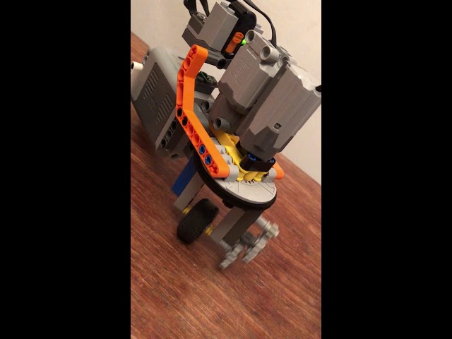 Vídeo relacionado con The LEGO Power Functions Idea Book, Volume 2: Cars and Contraptions