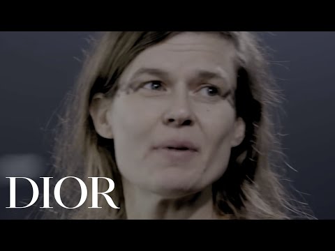 Spring-Summer 2019 Ready-to-Wear Show - Dance performance