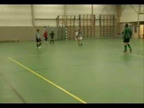 2e 5 min van de finale van het kerstzaalvoetbaltoernooi