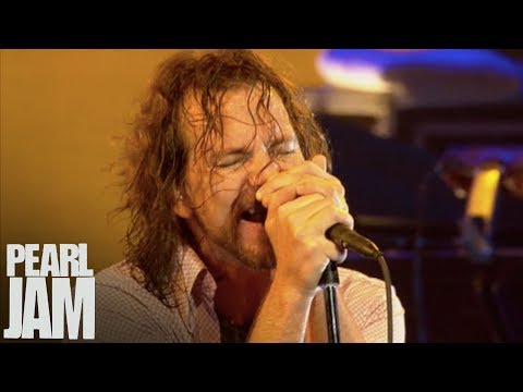"State of Love and Trust" - Immagine in Cornice - Live In Milan, Italy - Pearl Jam