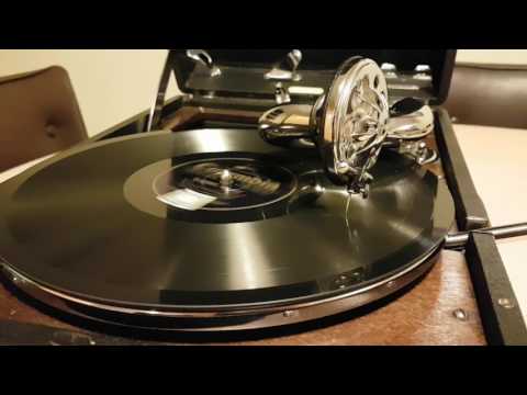 Clicquot - Clicquot Club Eskimos, Harry Reser