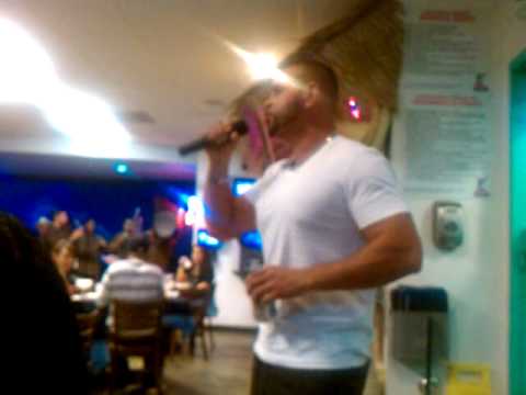 Fernando Marquez Cantando