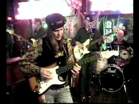 GYPSY WOMAN TEXAS  BLUES WITH DONNA AUSTIN & THE JIMMY LEE BAND LIVE