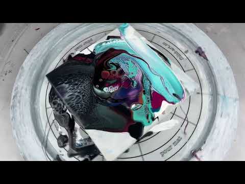 344. Sheleeart  Fluid Artist - How many techniques do I have to use to save this piece?!