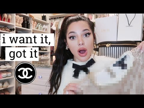 download lagu mp3 mp4 Where To Buy Celebrity Clothes, download lagu Where To Buy Celebrity Clothes gratis, unduh video klip Where To Buy Celebrity Clothes