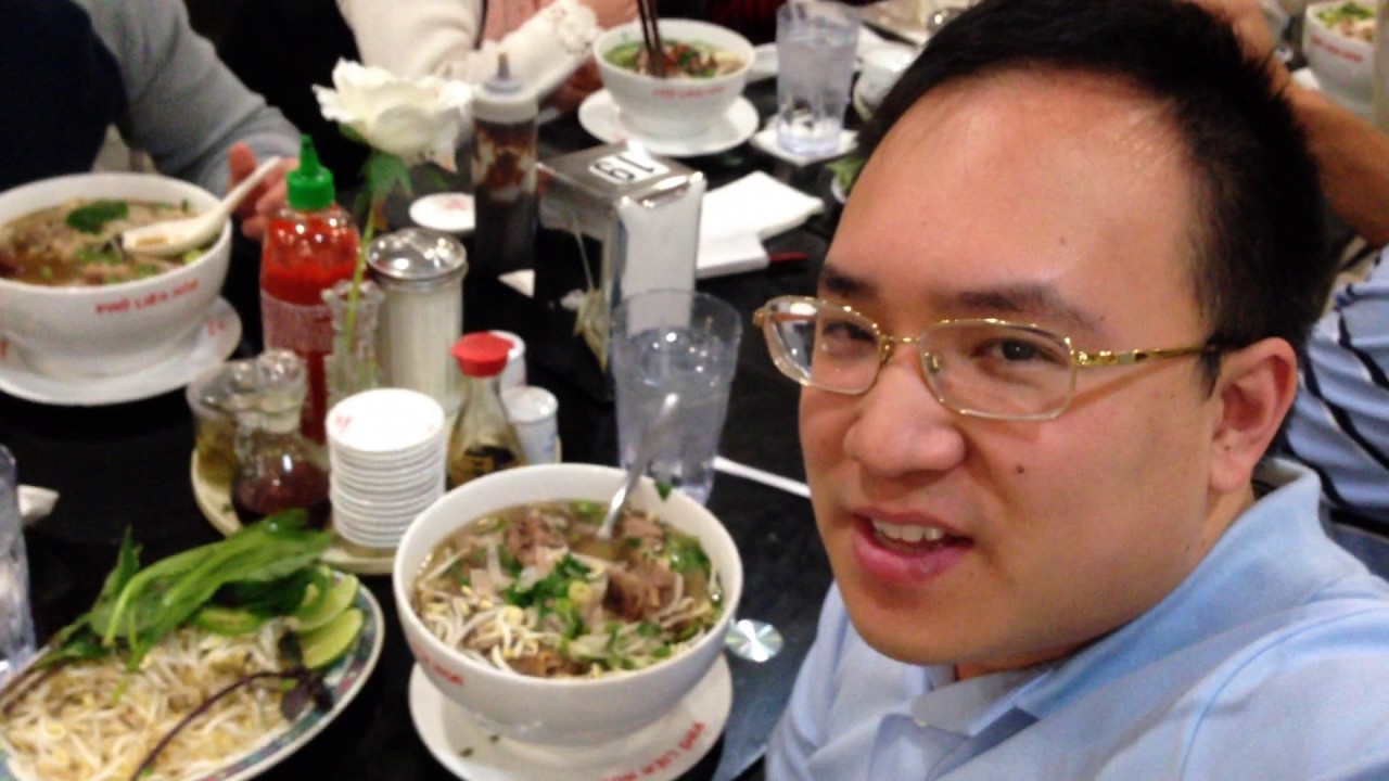 Eating Pho Lien Hoa (Oklahoma City, OK)