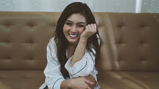 Download lagu DERINA Derin Buka-bukaan Pencapaian di 2018 | Popular Magazine Indonesia mp3 Download lagu DERINA Derin Buka-bukaan Pencapaian di 2018 | Popular Magazine Indonesia mp3
