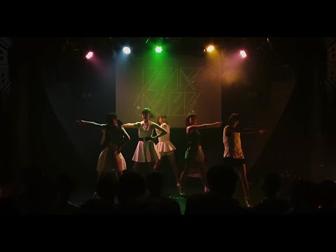 『Step and Shout』 PV Live Ver. ( DEAR KISS #DEARKISS )
