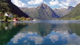 preview picture of video 'Norway's West: A Sognefjord Safari'