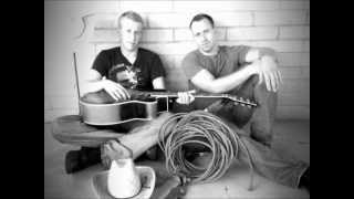 ROSE IN PARADISE (Waylon Jennings COVER) GRIGGS BOYZ