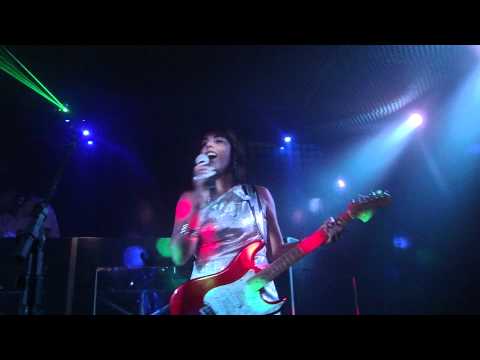 Lu Guessa - Take A Chance dia 14.05.11